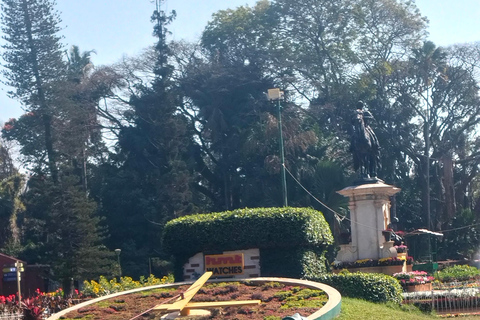 Bangalore: Budget Friendly City Tour pickup/lunch