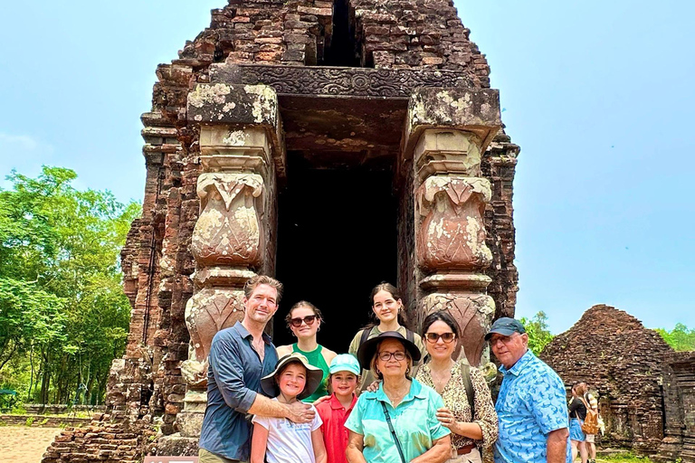 Da Nang: My Son Sanctuary and Hoi An Old Town Private Tour Da Nang: My Son sanctuary and Hoi An Old town - Private tour