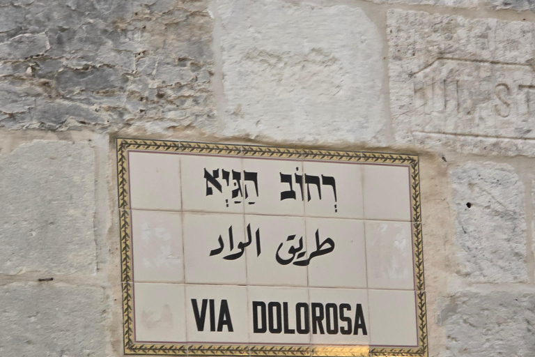 Jerusalem After Dark: Old City Sunset Walking Tour & Wine