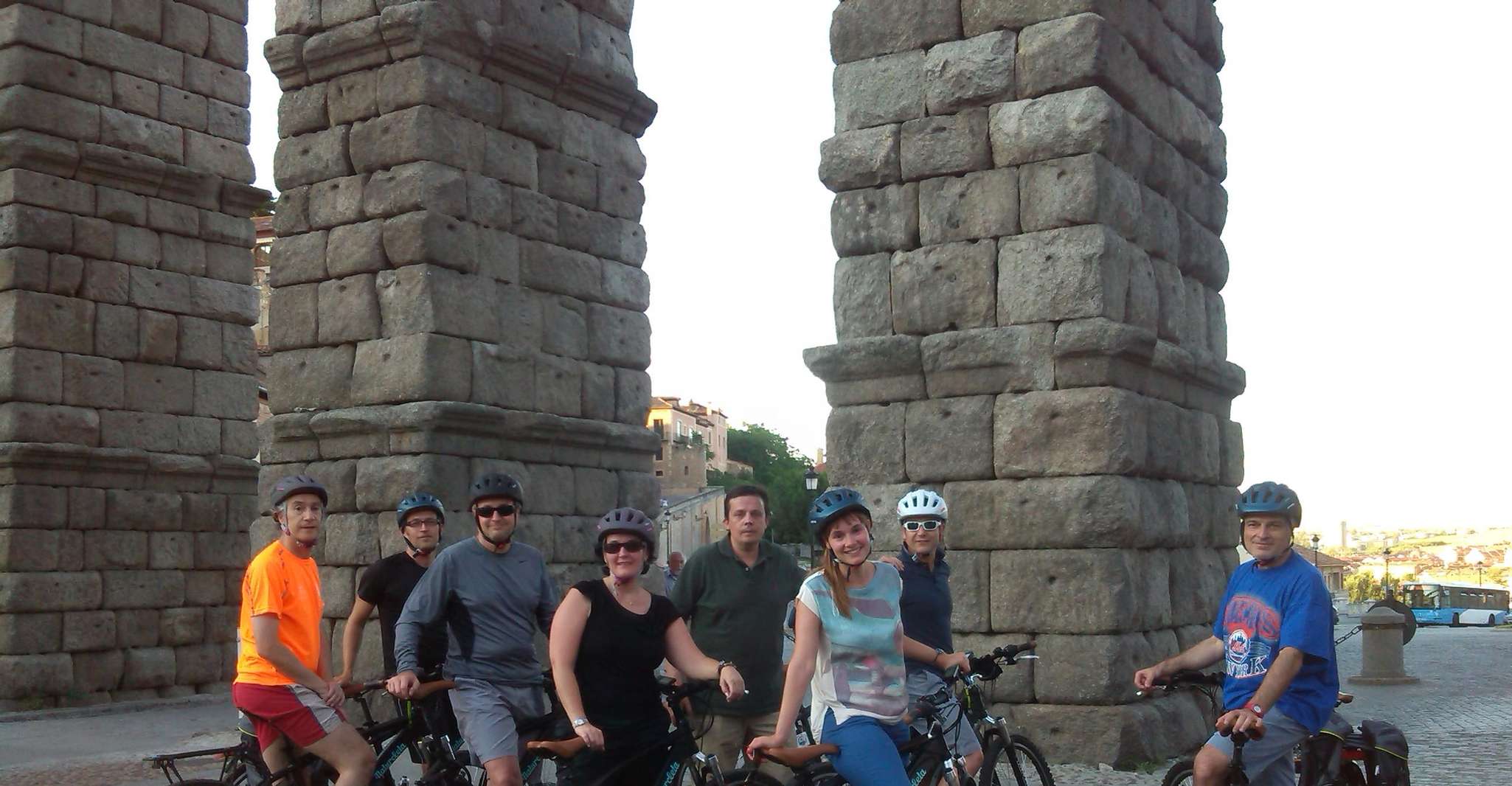 Suitetrails - Segovia, guided route on an electric bicycle (ebike)