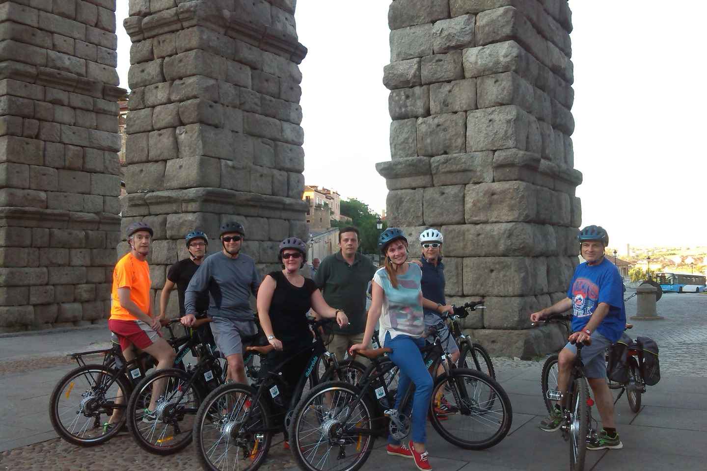 Segovia: guided route on an electric bicycle (ebike)