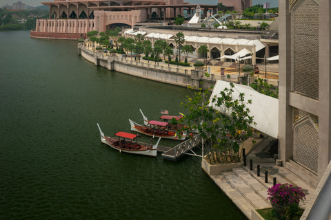 Putrajaya Full-Day Private Tour - Stunning Planned Capital