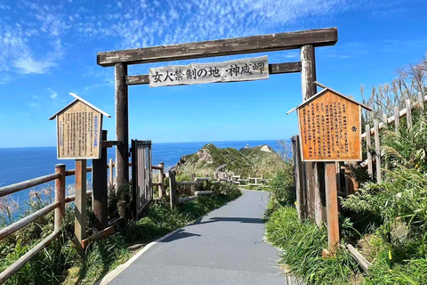Sapporo: Shakotan Blue Coastal Day Tour with Guide