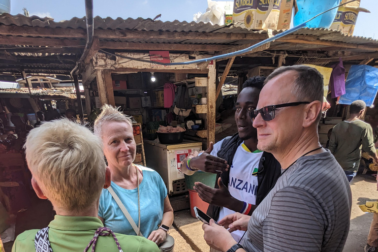 Tour a pie por la ciudad de Arusha (lo más destacado)Tour a pie por Arusha (lo más destacado)