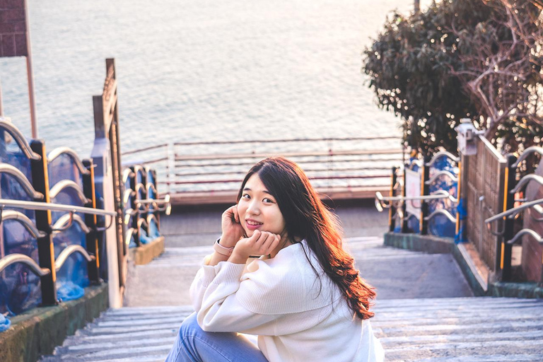 Busan: Private Photography Walk at Huinnyeoul Village