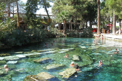 From Antalya: Pamukkale & Hierapolis Day Trip with Lunch