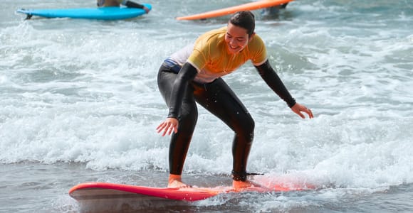 Lisbon-Cascais: Local Surf Experience