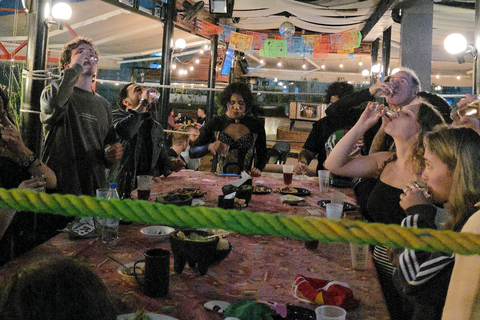 Mexico : Billet pour un spectacle de catch et excursion en bus à impérialeSoirée mexicaine : lutte, tacos et tequila à Mexico