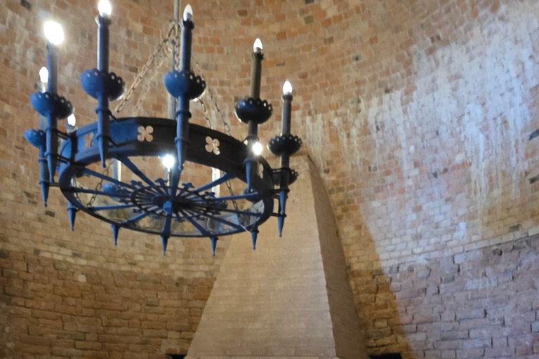 From Riga: Turaida & Sigulda Day Trip with Guide