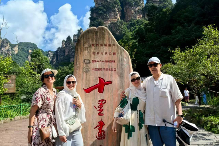 Zhangjiajie: 6-Day Private Tour with Phoenix Ancient Town