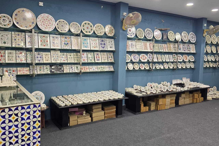 Agra Handicraft & Marble Inlay Shopping Tour Agra Handicraft Shopping Tour w/ Marble Inlay Demonstration