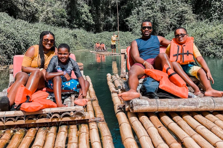 Montego Bay: Bamboo Rafting and Clear Kayak Photo Shoot Montego Bay: Bamboo Rafting and Clear Kayak Photo Shoot