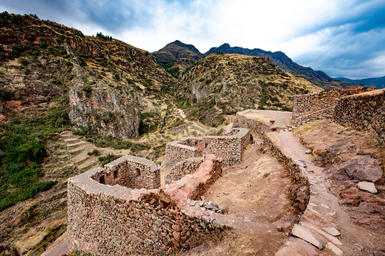 Sacred Valley from Cusco: Chinchero, Moray, Maras, Ollantaytambo, and Pisac
