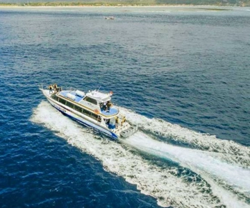 Fast Boat : Between Nusa Penida and Gili Trawangan/Lombok