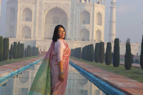 泰姬陵豪华一日游（含导游和午餐）奔驰全包游（导游、午餐、门票）