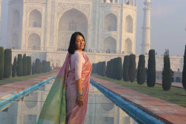 泰姬陵豪华一日游（含导游和午餐）奔驰全包游（导游、午餐、门票）