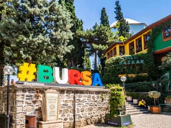 Istanbul: Bursa and Uludag Mountain Day Trip with Cable Car