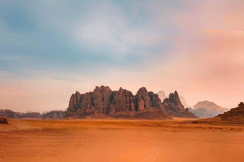 瓦迪拉姆沙漠探险之旅：超越地平线2-Hour 4x4 Safari