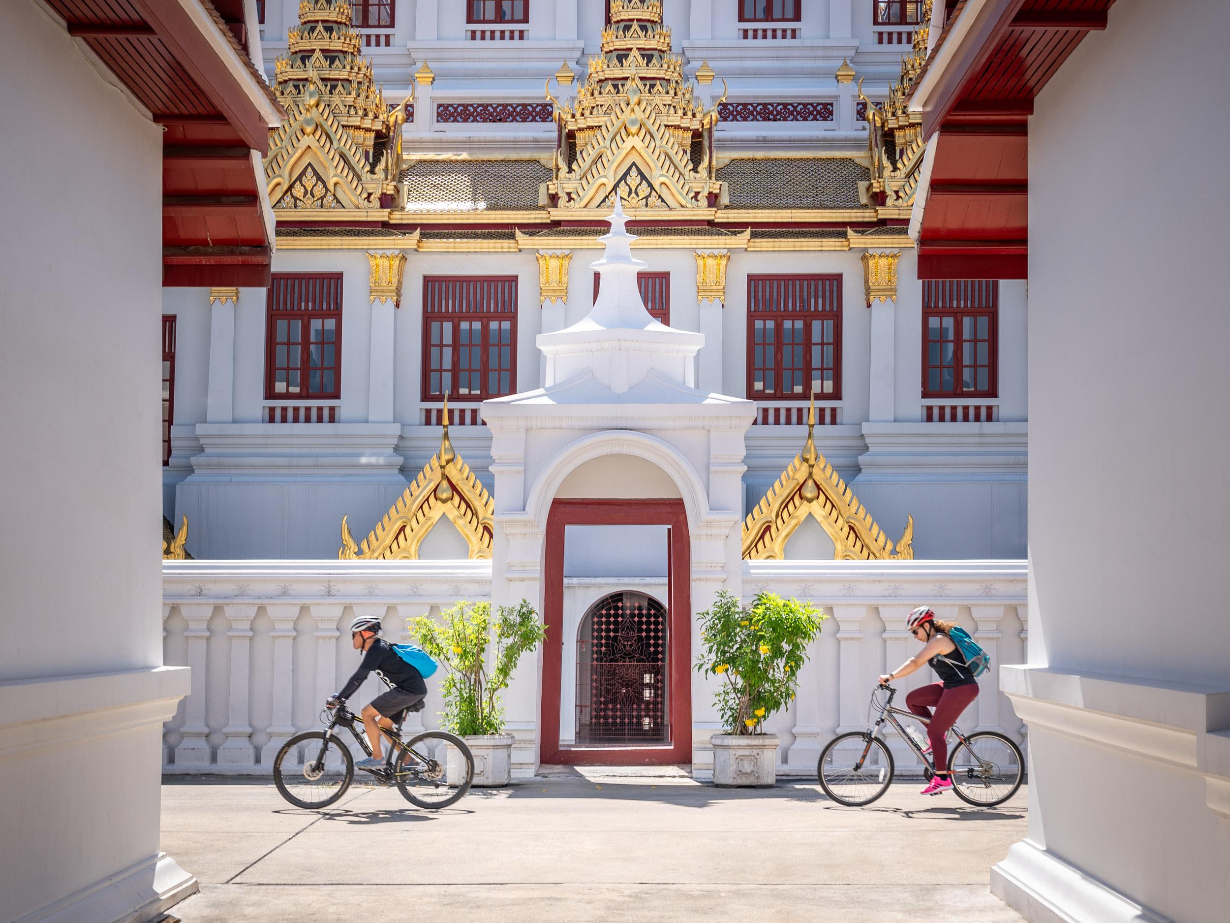 Bangkok: Hinterhöfe und historische Tempel Fahrradtour