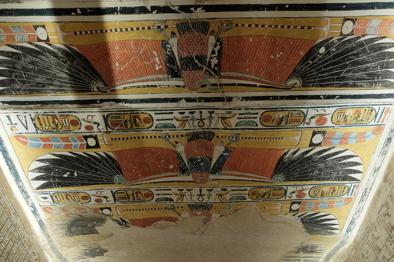 From Hurghada: Luxor Solar Eclipse Day Trip with Lunch From Hurghada: Luxor Highlights and Solar Eclipse of Century