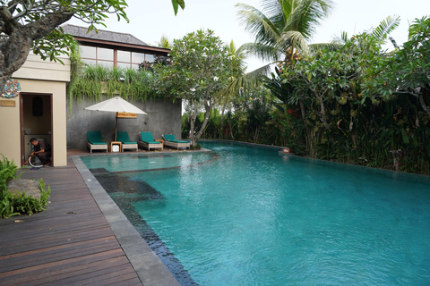 Ubud: Silversmyckeskurs med tillgång till pool