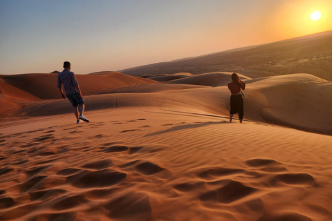 Safari nel deserto e la storica città di Nizwa