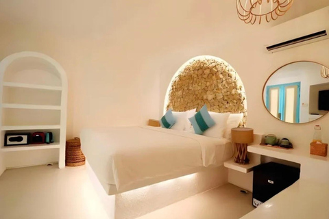 Labuan Bajo: 2 Day Komodo Trip & LoccalCollection Hotel Stay