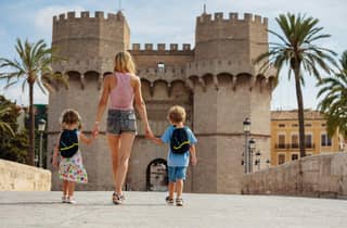 Valencia: Private Familientour mit Churros, Parks und Wissenschaftsmuseum