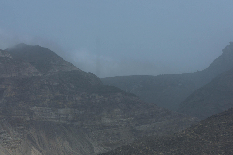 Salalah: Private Fazayah Beach Full-Day Tour 4x4 (1-4 guests)
