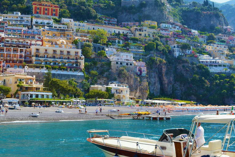 Depuis Rome : Excursion d&#039;une journée à Pompéi et sur la côte amalfitaine avec transferts