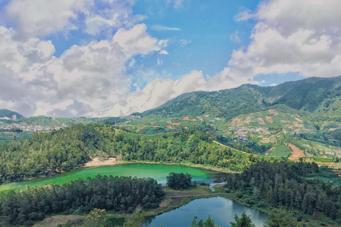 从日惹出发的日出西库尼尔山和迪恩高原之旅从日惹到日出 Sikunir 和 Dieng 高原之旅