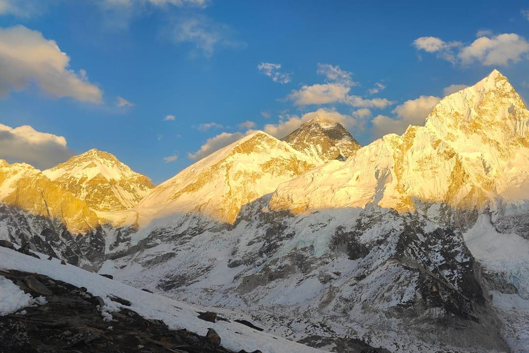 Kathmandu: 14-Day Everest Base Camp Trek via Salleri