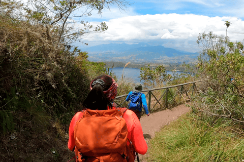 Cuicocha bypass to the lagoon