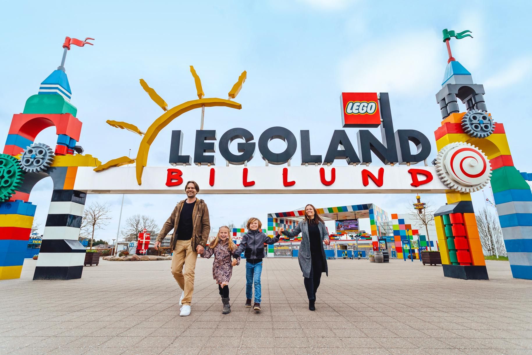 Billund: Tagesticket für LEGOLAND® mit Zugang zu allen Fahrgeschäften