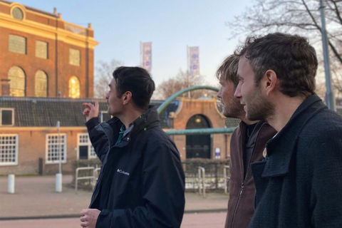 Amsterdam: Anne Frank Anne Frank guidad promenadGruppresa på tyska (utan inträde till huset)