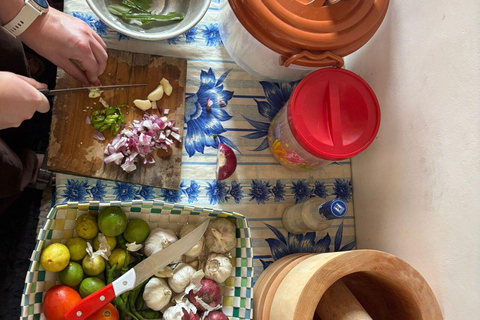 Kandy Leaf to Plate Food Journey by Tuk Tuk with Cooking