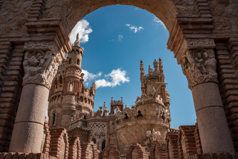 Málaga: Marbella, Mijas,Puerto Banús, Colomares Castle Tour
