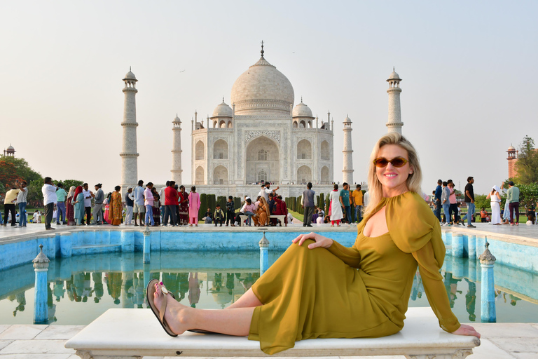 Bangalore to Taj Mahal, Agra day trip with return flights