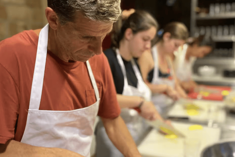 Medellin: Colombian Cooking Class with Local Chef