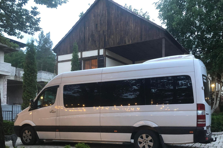 Privé Transfer met Tour: Yerevan naar Tbilisi of vice versa