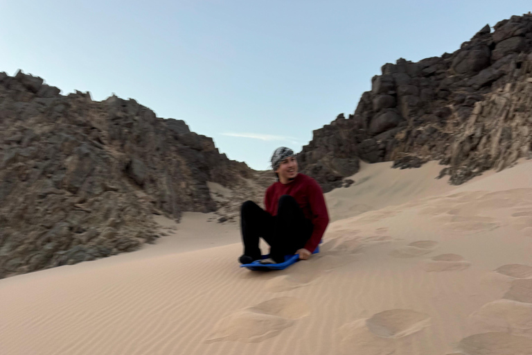 Hurghada: Mount Shaib El Banat Tour with Sandboarding Sand boarding and hiking & camel ride