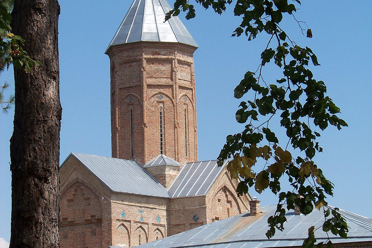 Tbilisi: Unique Kakheti Tour: Telavi, Winery & Monasteries