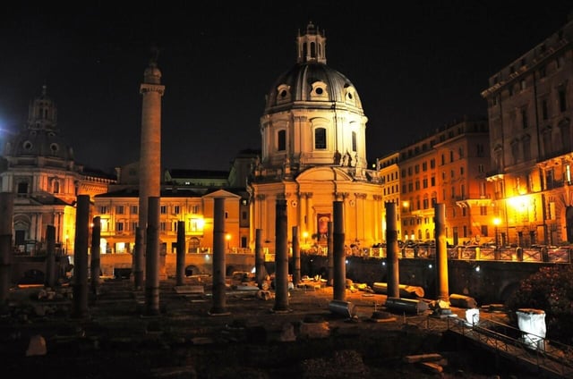 Rome: Private Sightseeing Night Tour by Car