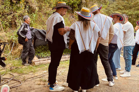 The Incredible Coffee Experience: Secrets of Medellín The Incredible Coffee Experience: Secrets of Medellin