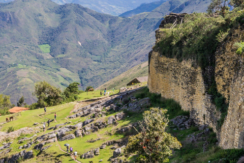 Von Amazonas: Chachapoyas ganztägig