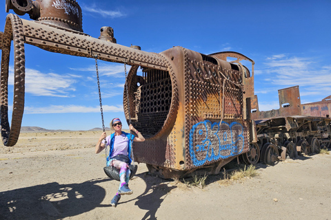 La Paz to Uyuni Salt Flats & Lagoons to San Pedro de Atacama ENGLISH TOUR