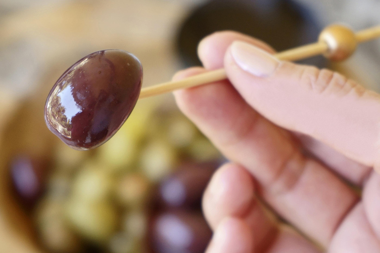 Olivenölverkostung in Athen