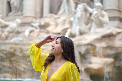 Rome: Private Photoshoot at the Trevi Fountain Private Photoshoot at the Trevi Fountain (24-Hour Delivery)
