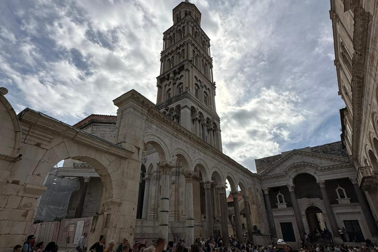 Split y el Palacio de Diocleciano a pie con un guía local