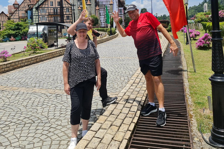 Desde Kuala Lumpur Excursión privada de un día a Bukit Tinggi